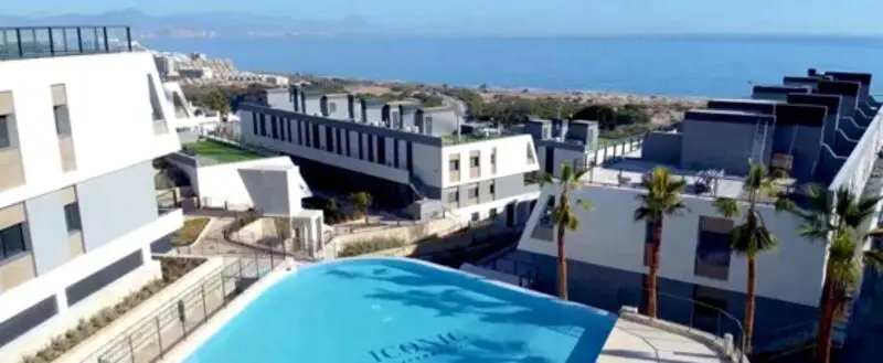 Apartamentos en Gran Alacant con Vistas al Mar