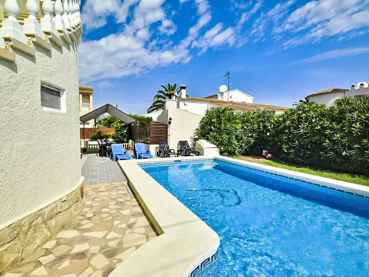 Casa Villa 6 Dormitorios Denia Alquiler España