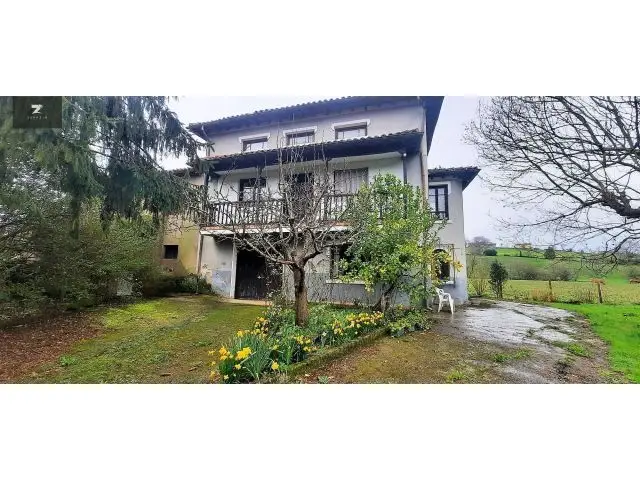 Casa Rural con Finca de 10 Hectareas en Riotuerto
