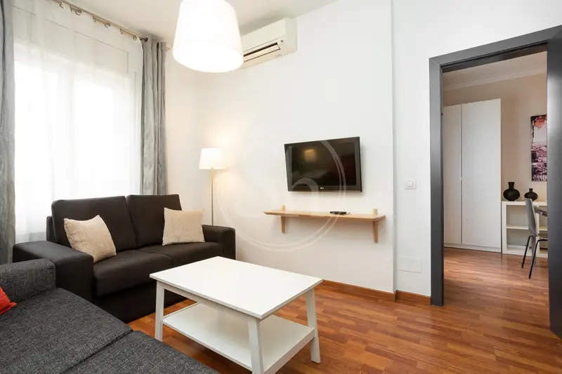 Apartamento para 6 Personas Cerca Sagrada Familia Barcelona