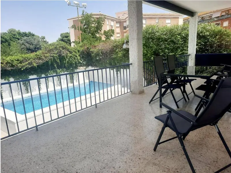 Chalet en Venta L Eliana 5 Dormitorios 3 Baños Piscina Jardin