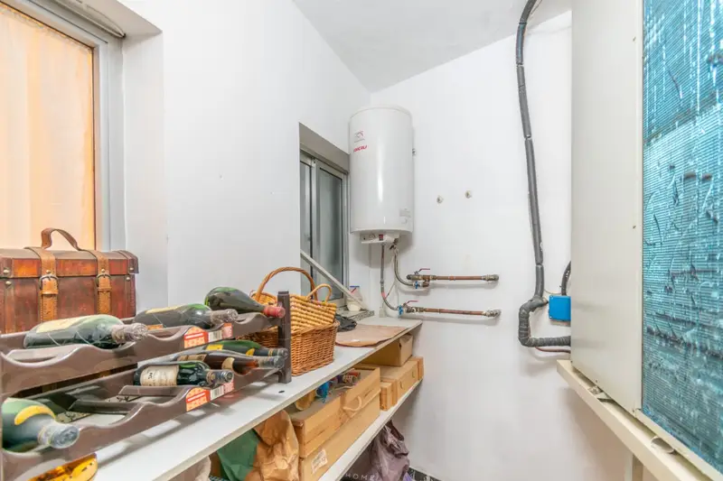Venta Piso Centro Granada Puerta Real 4 Dormitorios Garaje