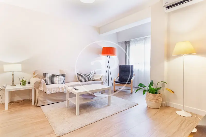 Piso en venta en Arrancapins Valencia 3 dormitorios 1 bano amueblado