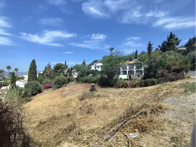 Terreno en venta Sierrezuela, España