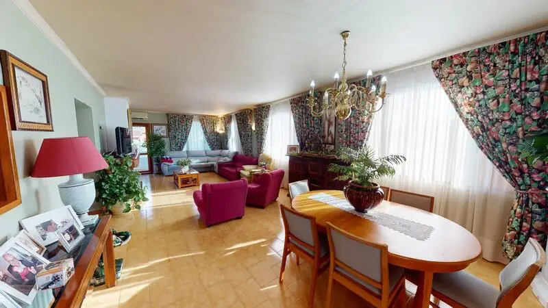 Villa Francesa 9 Dormitorios 4 Baños Pedreguer Alicante