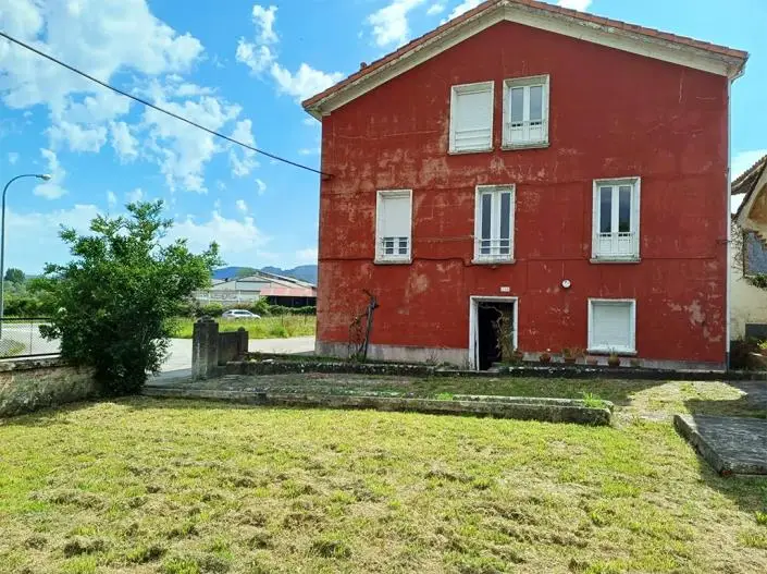 Casa de Pueblo 4 Dormitorios Pravia Asturias Cerca Playa
