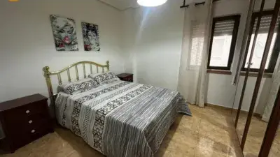 Alquiler piso estudiantes sanitarios Valdecilla Santander