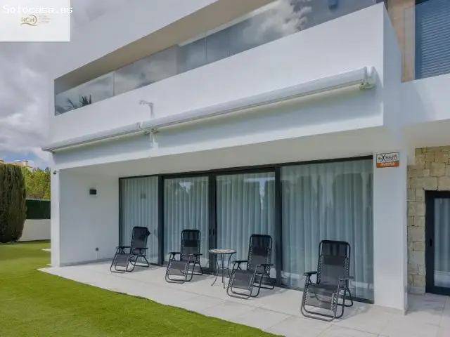 Villa en Sierra Cortina Finestrat con Piscina Privada