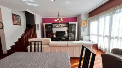 Chalet Adosado en Otañes con Garaje, Jardín y Barbacoa