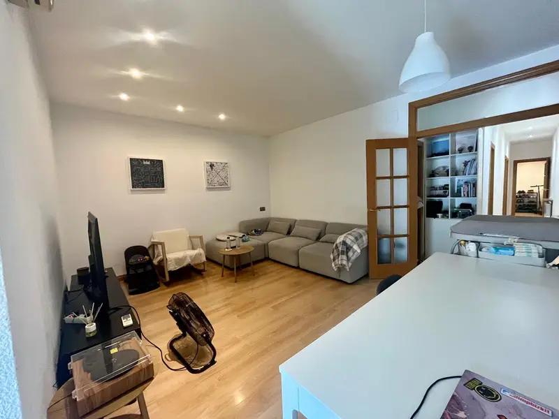 Apartamento en venta en Pep Ventura Badalona cerca del metro
