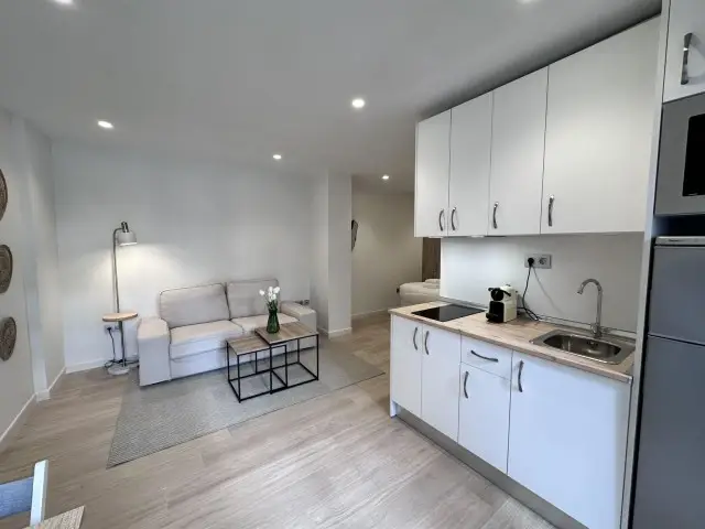 Estudio Renovado en Marbella Centro - Cerca de la Playa
