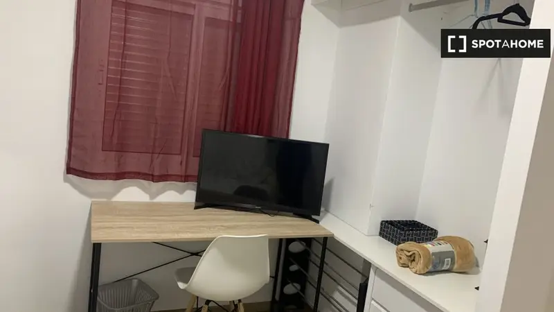 Habitacion en piso compartido Murcia