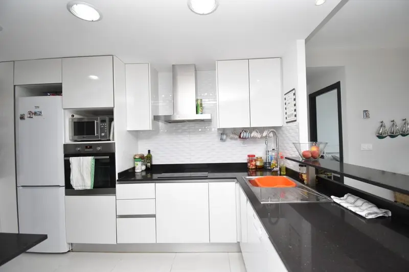Apartamento 3 Dormitorios Punta Prima Primera Linea