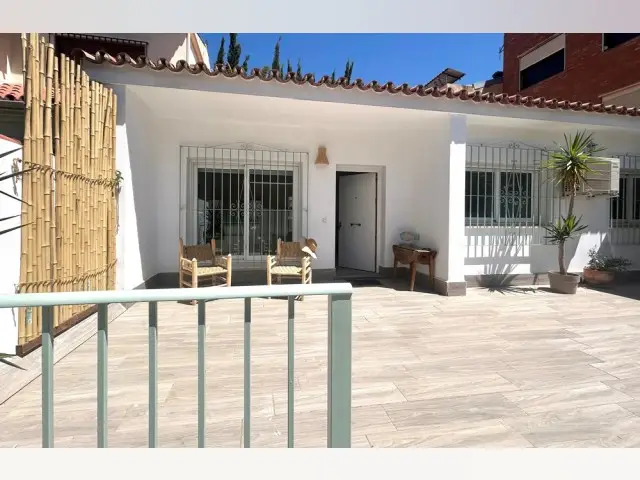 Casa Villa 3 Dormitorios Málaga Alquiler Familia WiFi Aire Acondicionado