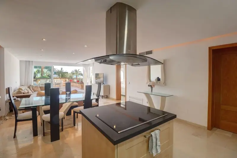 Apartamento en Venta Portals Nous Mallorca 3 Dormitorios 2 Baños
