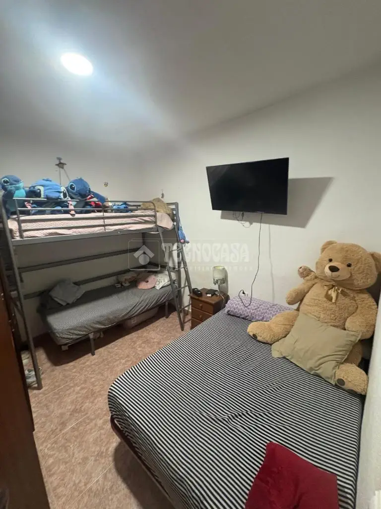 Casa en Venta Torrejon De Ardoz 3 Dormitorios 2 Baños Patio