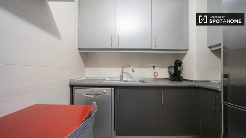 Apartamento 3 Dormitorios 2 Ba	nos Madrid Spotahome