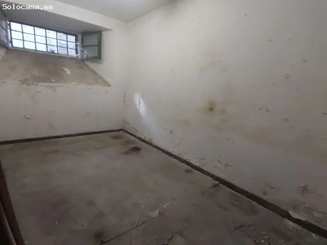 Local Comercial en Venta Santiago de Compostela Cerca Plaza Cervantes