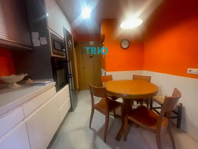 Piso en venta en Burgos ciudad 165m2 5 dormitorios 3 baños