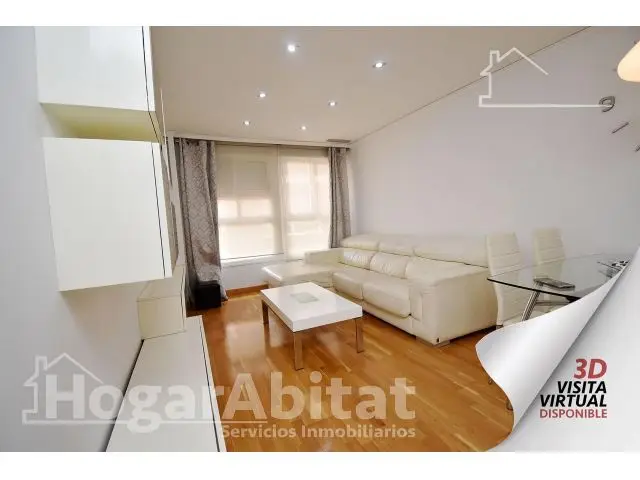 Seminuevo Con Garaje Y Balcon 3 Dormitorios
