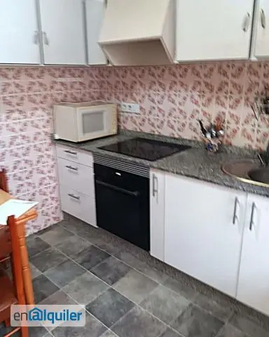 Alquilase piso zona Ferrol