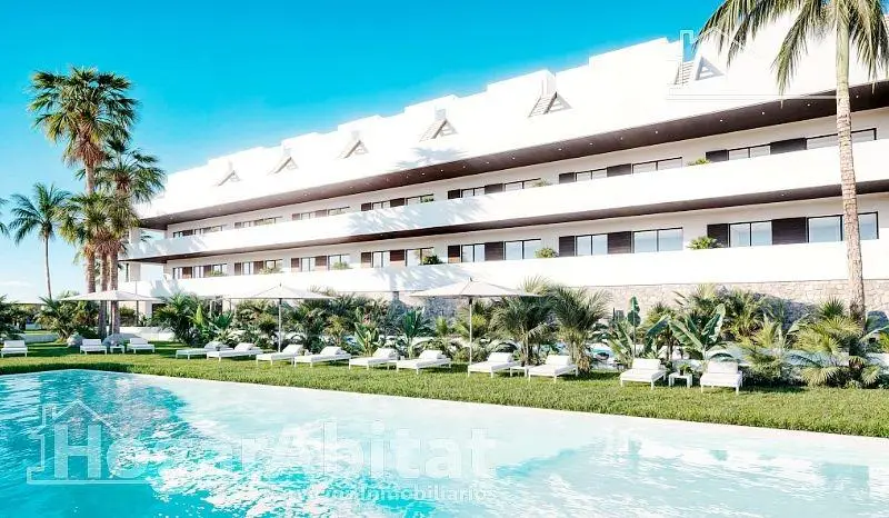 Piso en Finestrat con Piscina y Terraza Nuevo a Estrenar