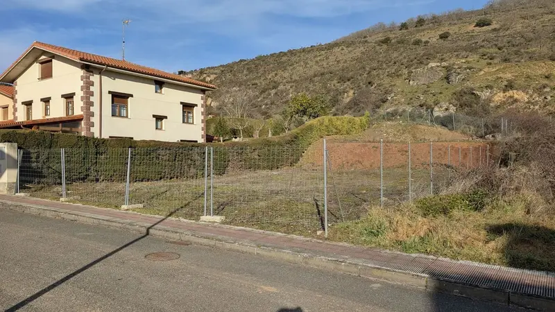 Solar en Ezcaray para Vivienda Unifamiliar