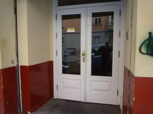 Local Comercial en Alquiler Centro Granada 182m2