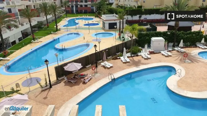 Furnished apartment for rent with terrace in Almería