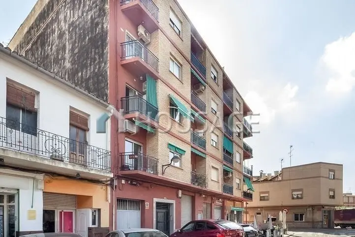 Piso en venta en Algemesí 3 dormitorios cerca de estación de tren