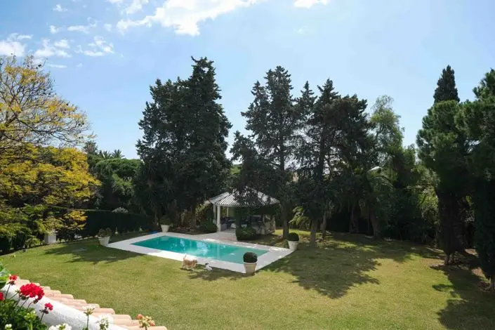 Villa de Lujo 8 Dormitorios Calahonda Cerca de la Playa