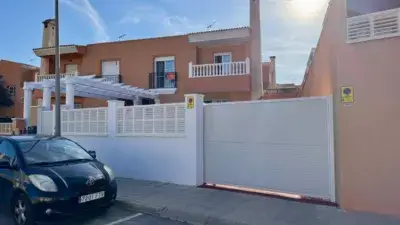 Chalet Pareado en El Palomar Huércal de Almería
