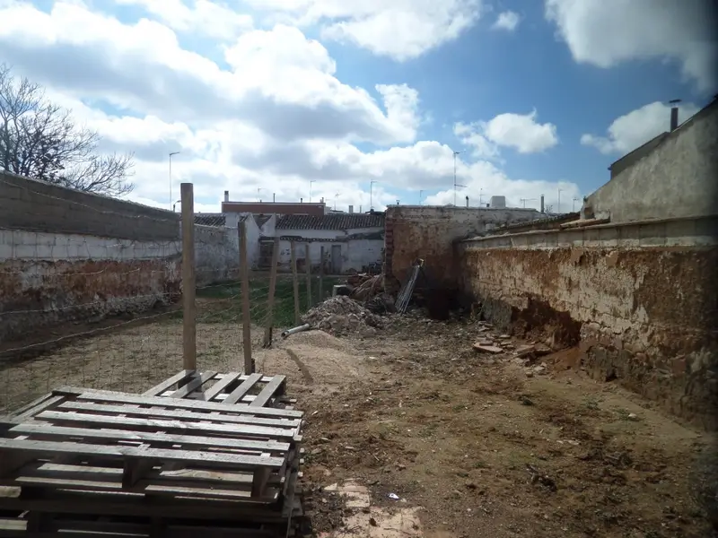 Solar en Venta Calle Oriente Tomelloso 145m2
