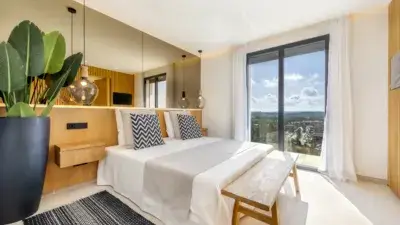 Piso 4 Dormitorios 3 Baños 155m2 Terraza Garaje Piscina
