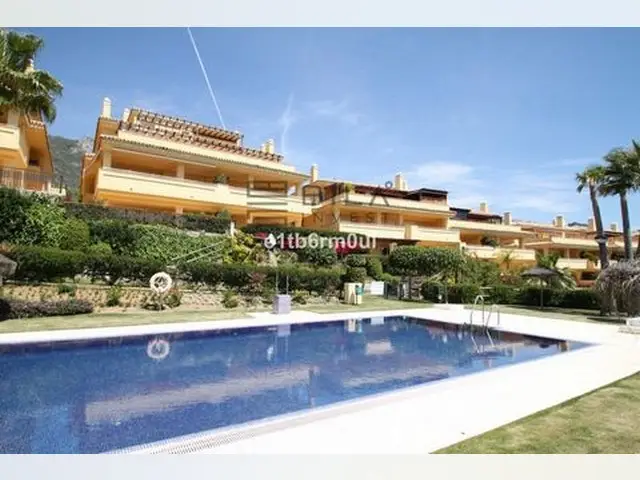 Apartamento en venta Marbella Milla de Oro 3 Dormitorios Vistas al Mar