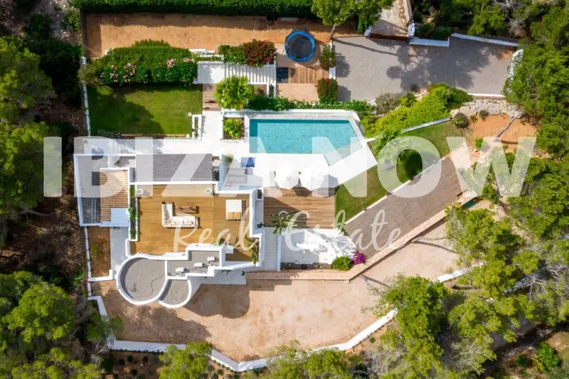 Chalet de Lujo en Es Cubells, Ibiza: 6 Dormitorios, Vistas al Mar