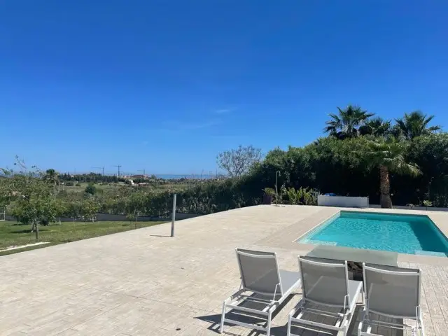Casa Villa 3 Dormitorios Estepona