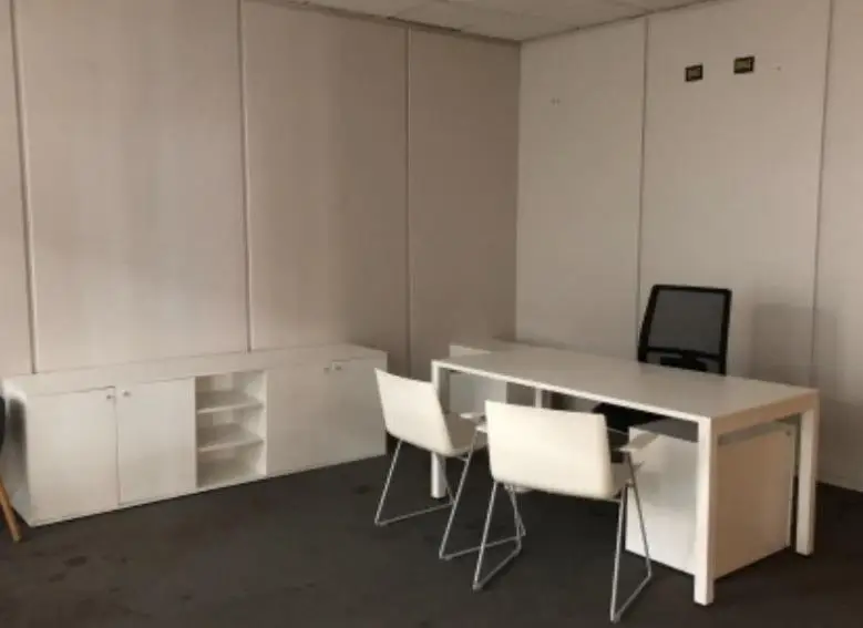 Venta Local Comercial Zoco Cordoba 74m2 Gran Escaparate