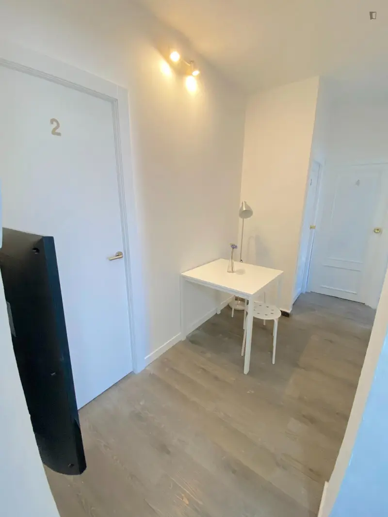 Habitacion Cerca Centro Sevilla con Cama Doble TV Wifi Estudiantes