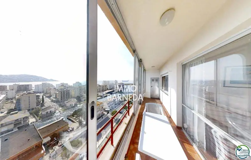 Piso en venta cerca de la playa en Roses Girona