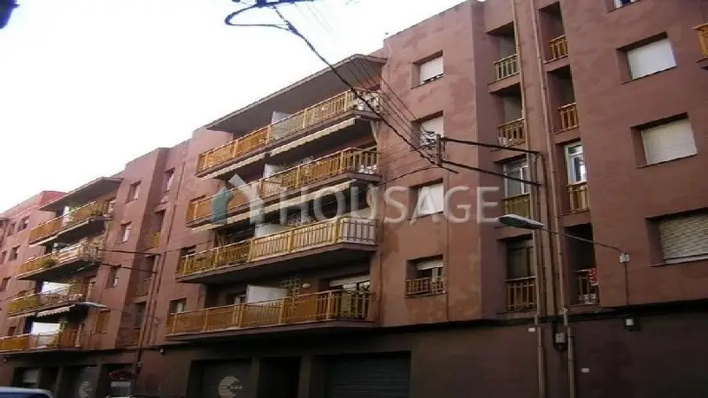 Piso en Mataro 4 dormitorios 2 baños oportunidad inversores