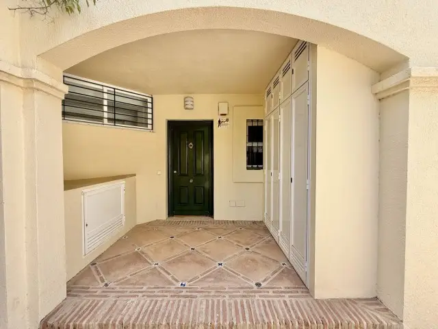 Casa-Villa de 4 Dormitorios en venta La Quinta, España