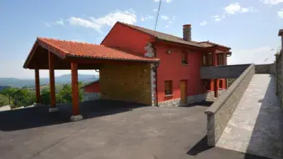 Chalet en venta en Langreo: Reforma integral a estrenar