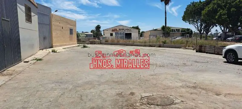 Nave Industrial en Venta Elche 3200m2 Alta Rentabilidad