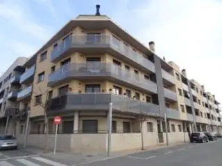 Garaje en venta en Alcarràs 20m² con ascensor