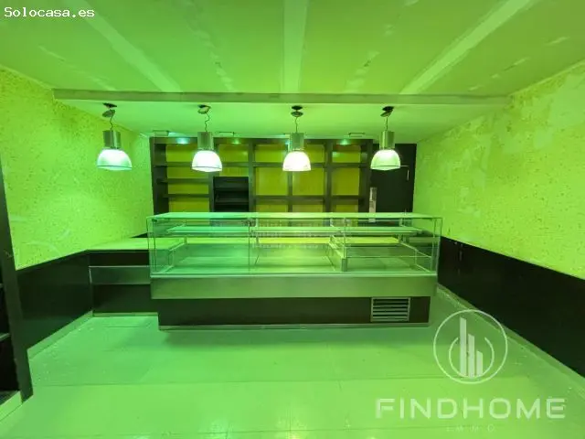 Local Comercial en Olot 200m2 con Horno y Salida de Humos