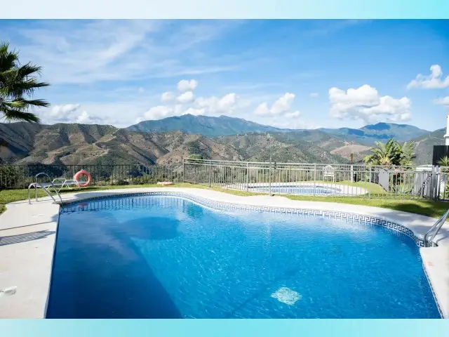 Apartamento en Venta Istán 2 Dormitorios Vistas Montaña