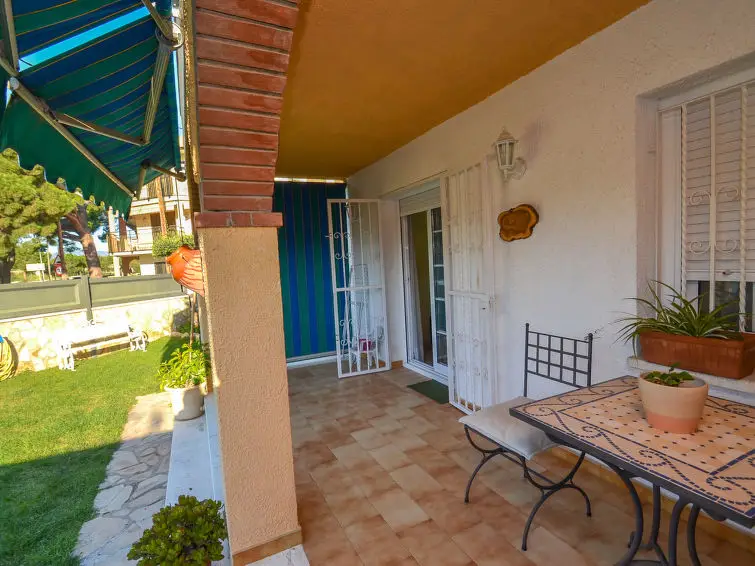 Casa Villa 4 Dormitorios Alquiler Cambrils Espa	
 a