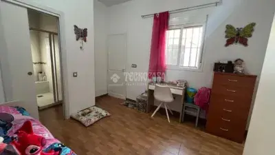 Casa adosada en venta en Sanlúcar La Mayor