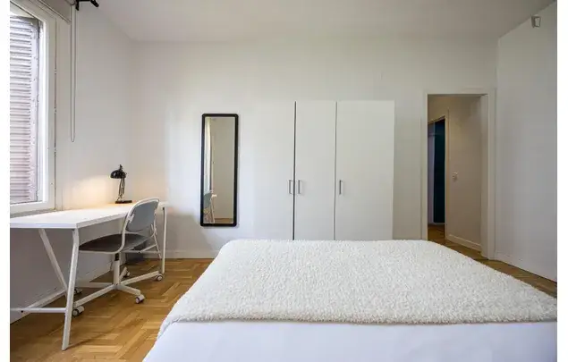 Apartamento 15 habitaciones Madrid zona Arguelles estudiantes